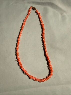 Natural Coral Chip Necklace in Coral Pink